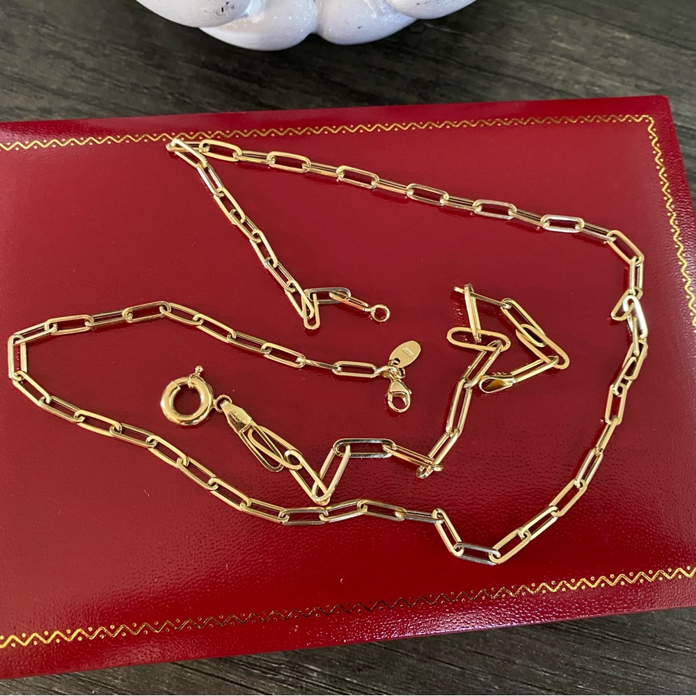 18 Karat Yellow Gold Clip Necklace and Bracelet Set